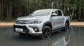 Hilux Black Edition